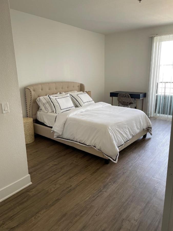 Villa Marina - Modern & Immaculate, Spacious, Gated Condo With Fireplace Pool, Gym, 2 Master Bedrooms 洛杉矶 外观 照片